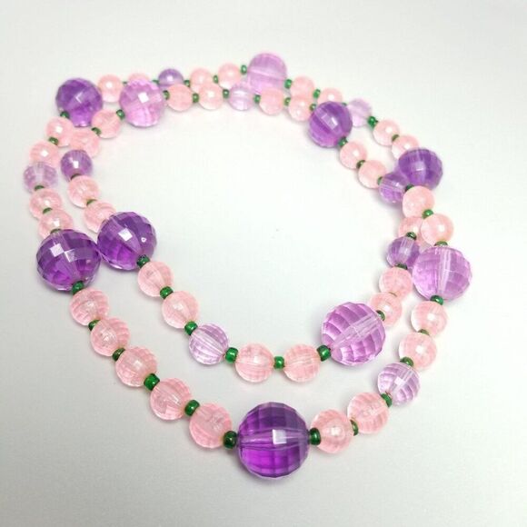 Vintage Purple and Pink Plastic Beaded Necklace, 28 Inches Long, Estate - Picture 4 of 7